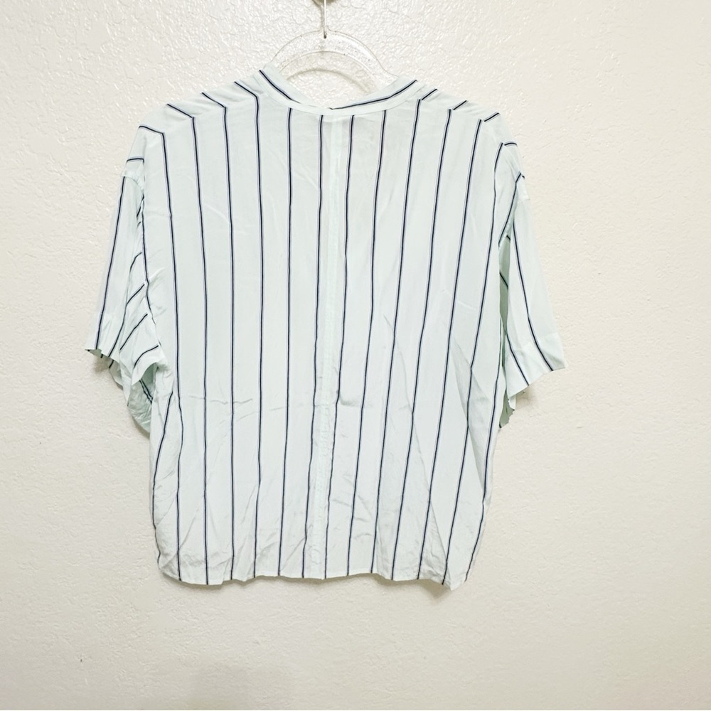 Vince Stripe Silk Popover Top size XS - Picture 5 of 5